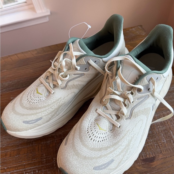 Hoka Arahi 8 men’s Truffle Salt / Oyster Mushroom - Picture 4 of 11
